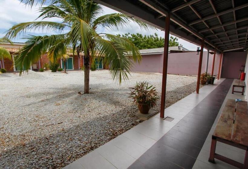 استودیوی استاندارد, Lavigo Resort