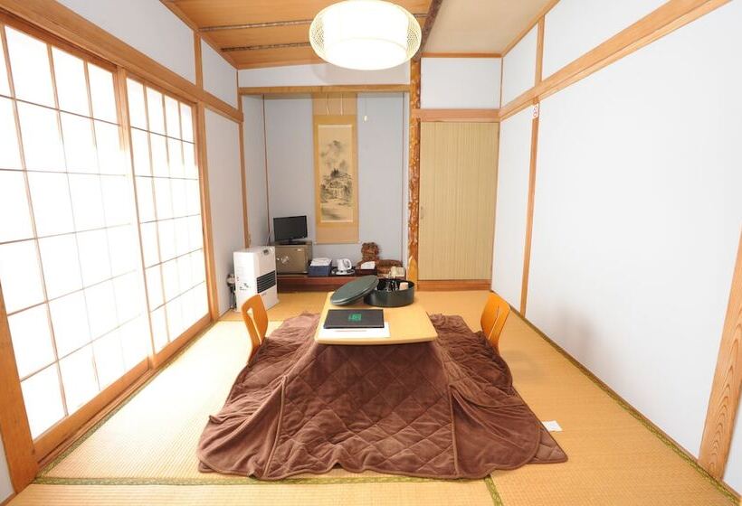 Номер Economy, Ryokan Ikoisanso