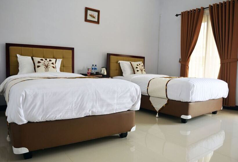Номер Superior, Malang Hill Gallery & Homestay
