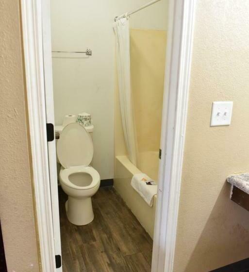 Номер Стандарт 2 Двуспальные Кровати, Knights Inn Merrillville