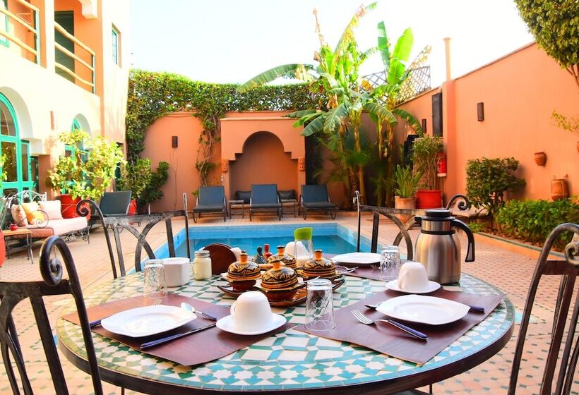 Economy Triple Room, Riad Anma