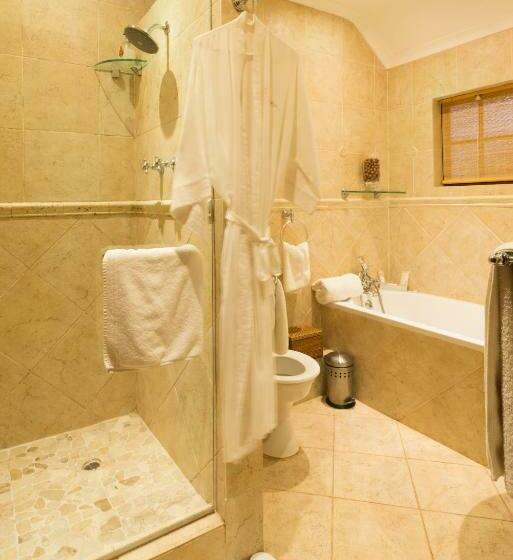 Suíte, Five Burnham Guest House