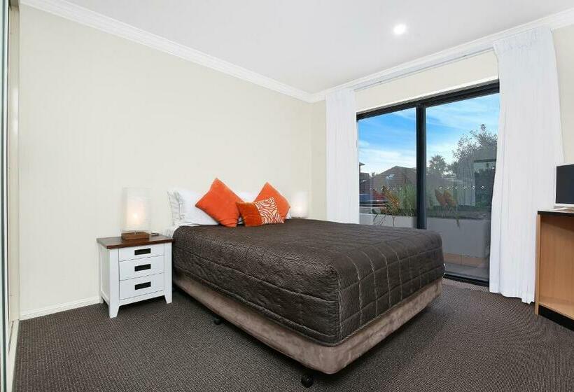 Апартаменты 2 Спальни, Wollongong Serviced Apartments