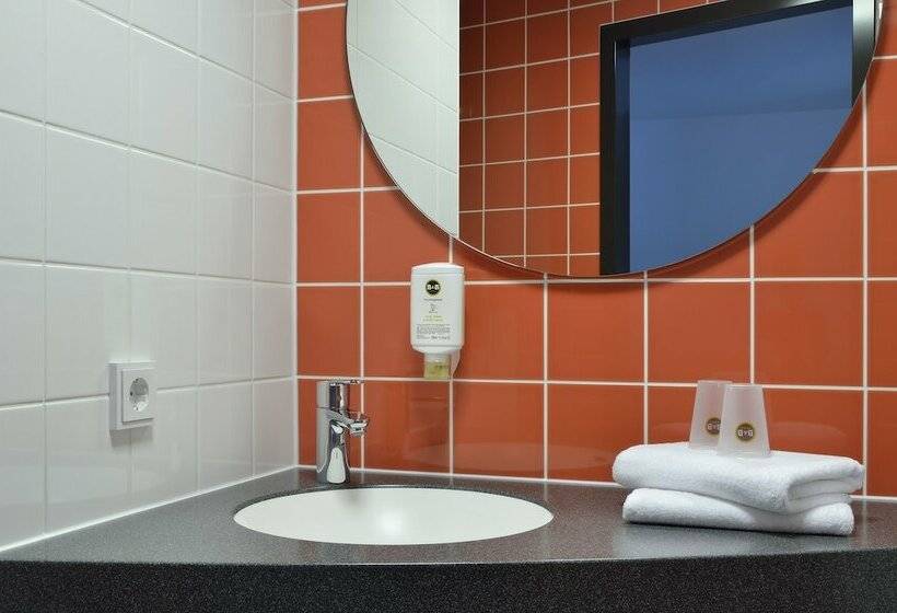 Номер Стандарт, B&b Hotel Aschaffenburg