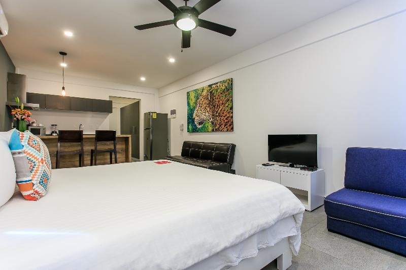Estudio Estàndard, Studio 30 Condhotel By Nah Hotels