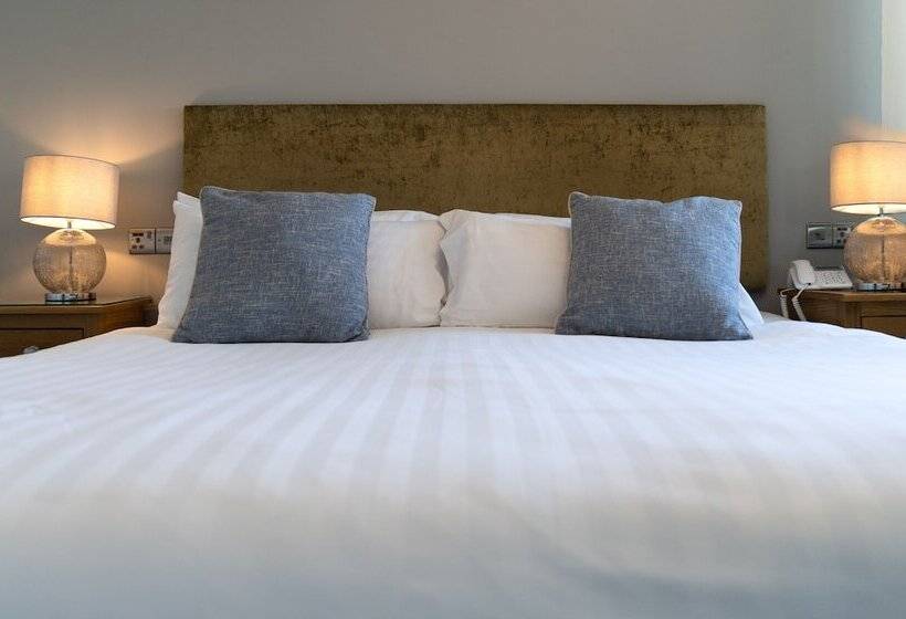 اتاق استاندارد با چشم‌انداز دریا, The Cliff Hotel & Spa