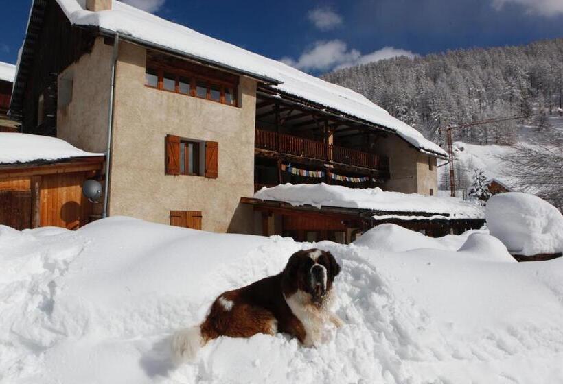 Семейный Номер, Le Chalet Viso