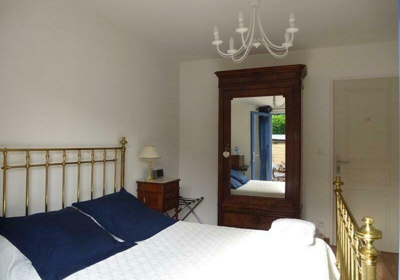 带共用浴室的标准房间, Villa Alluro