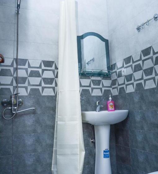 اتاق لوکس, Kutaisi Best Guest House