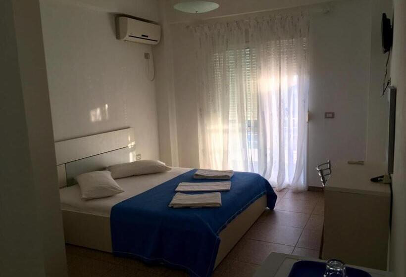 Quarto Deluxe com Sacada, Stolis