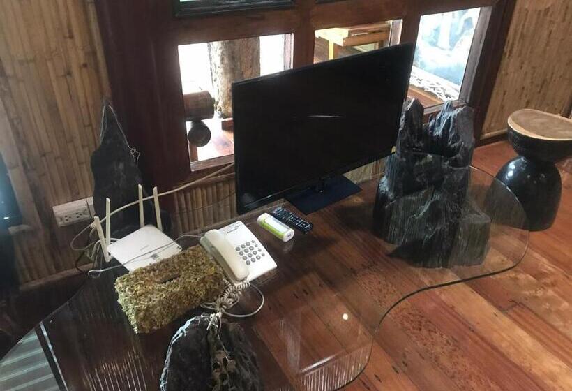 Номер Deluxe, Viking Nature Resort