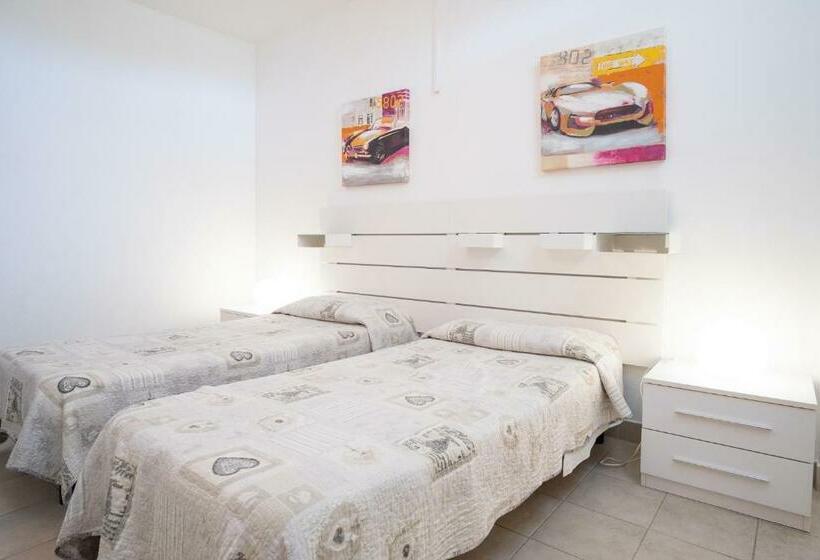 آپارتمان 2 خوابه با بالکن, Beverly Park Residence