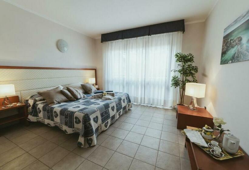 استودیو استاندارد با بالکن, Beverly Park Residence