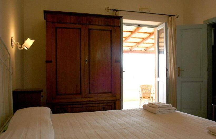 Quarto Comfort Individual, Il Delfino