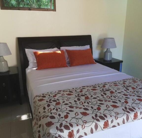 Номер Стандарт с Балконом, Coyaba Tropical Elegant Adult Guesthouse