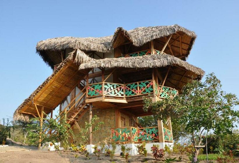 جناح ديلوكس, Azuluna Ecolodge