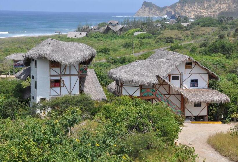جناح, Azuluna Ecolodge
