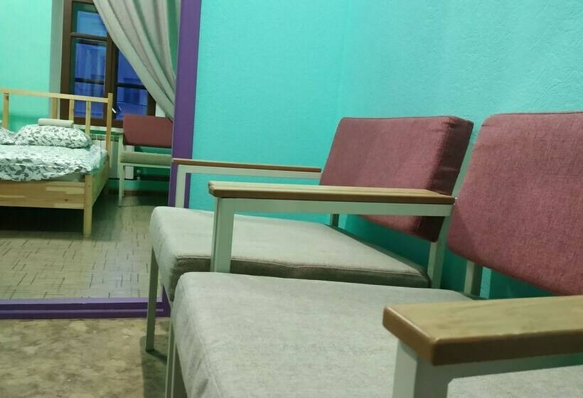 家庭间, Nice Hostel Kazan