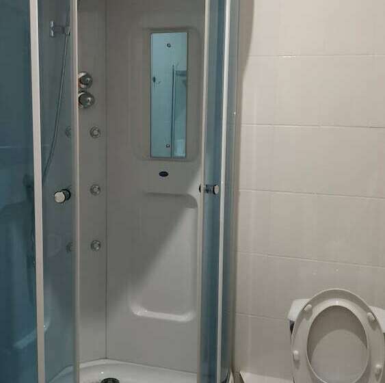 共用房间的床, Nice Hostel Kazan