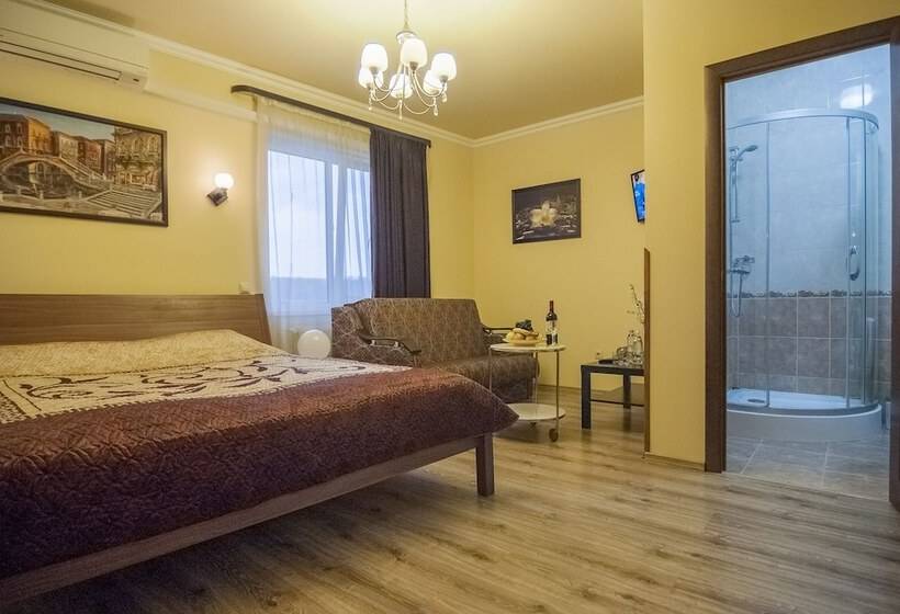 اتاق راحتی سه تخته, Noy Hotel Domodedovo