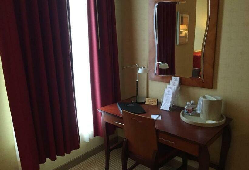 Номер Deluxe Кровать Кинг, Century Casino & Hotel   Central City