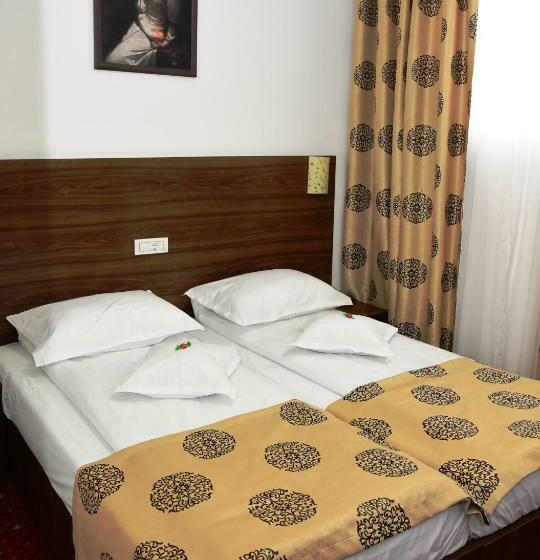 اتاق استاندارد, Hostel Orhideea