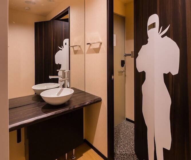 اتاق استاندارد, Sarasa Hotel Namba