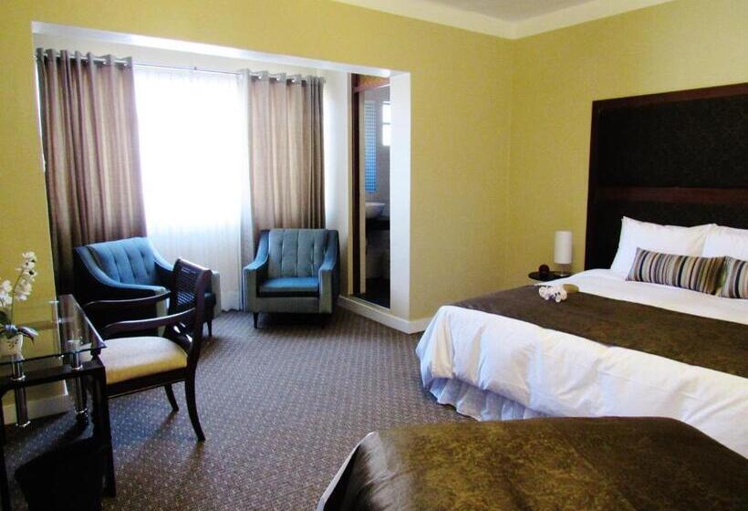 수피리어 트리플 룸, Los Leones Hotel Boutique