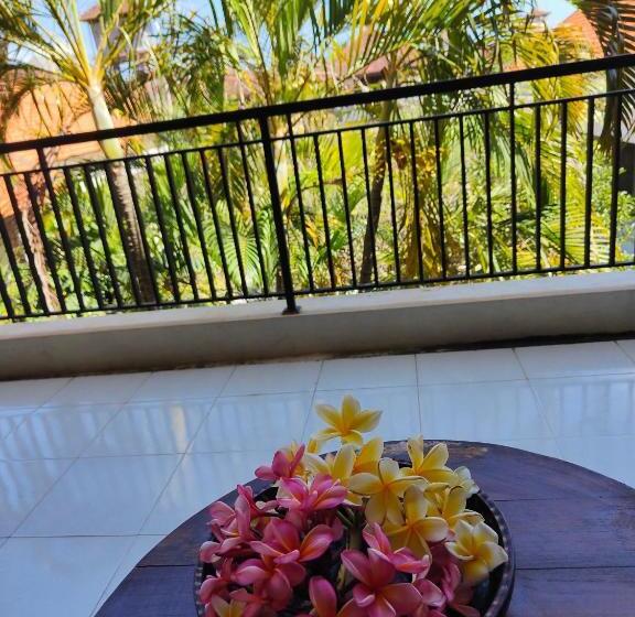 豪华三人间, Berlian Inn Kuta Beach