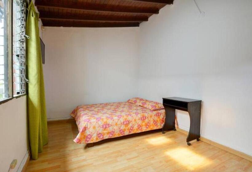 Дом 1 Спальня, International House Co Living