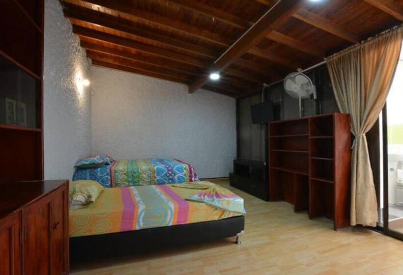 Дом 1 Спальня, International House Co Living