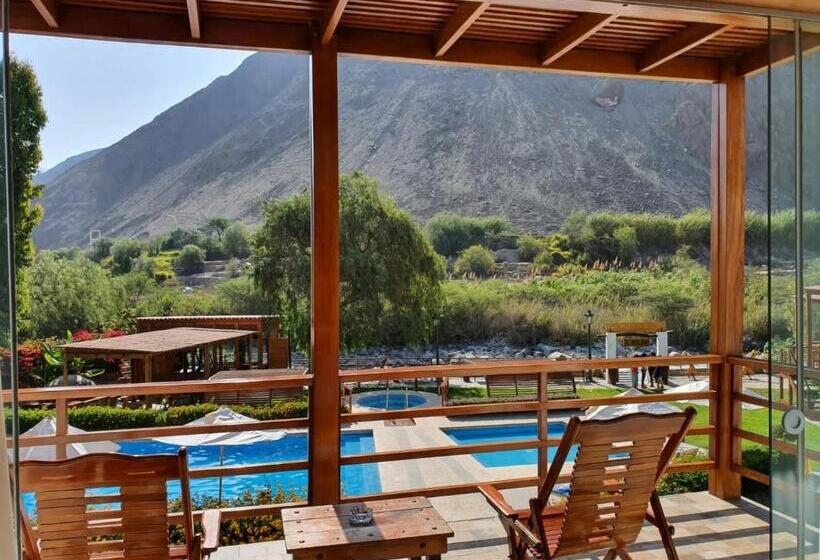 Люкс Вид на Бассейн, El Molino Hotel Y Restaurant