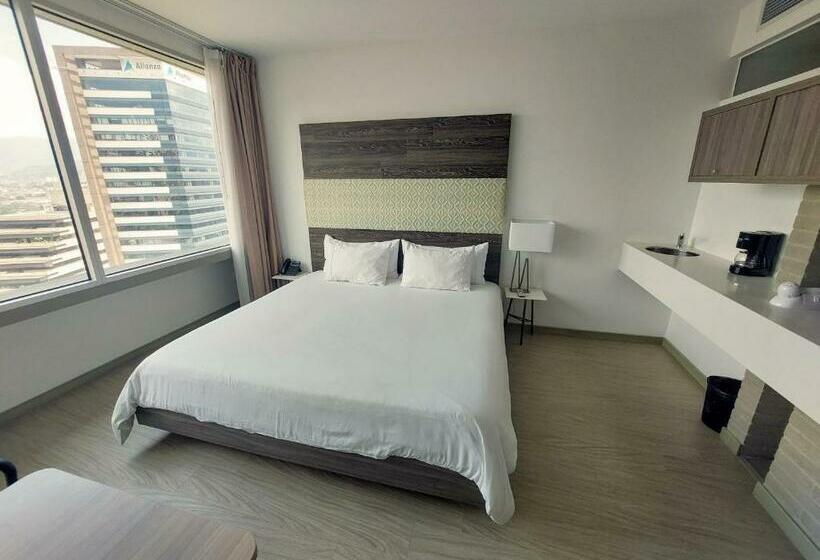 Студия Стандарт, Viaggio Medellin Grand Select