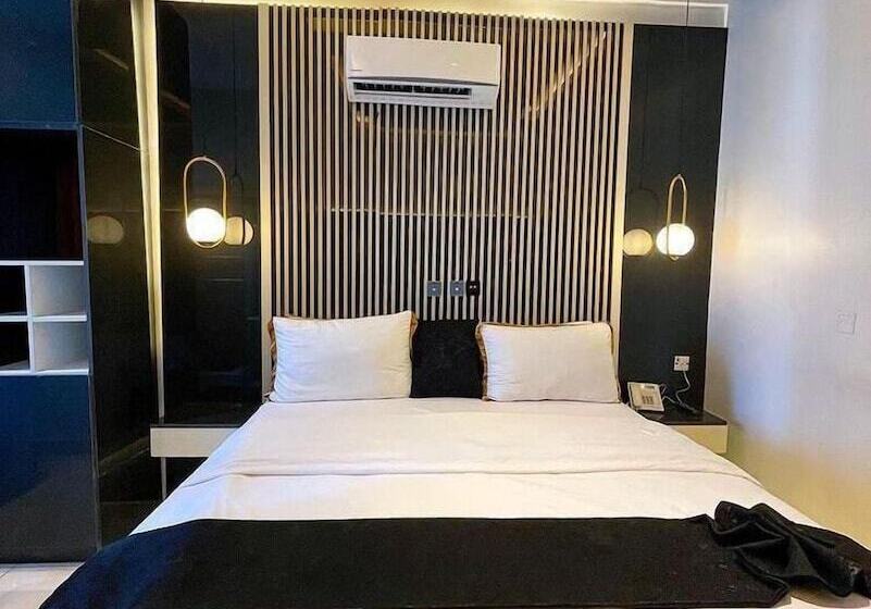 اتاق لوکس, Mt Deluxe Hotel Asaba