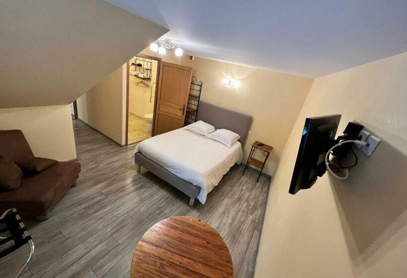 Номер Стандарт Адаптированный для Инвалидов, Domaine D Auxonnettes Chambres D Hôtes Et Gîtes