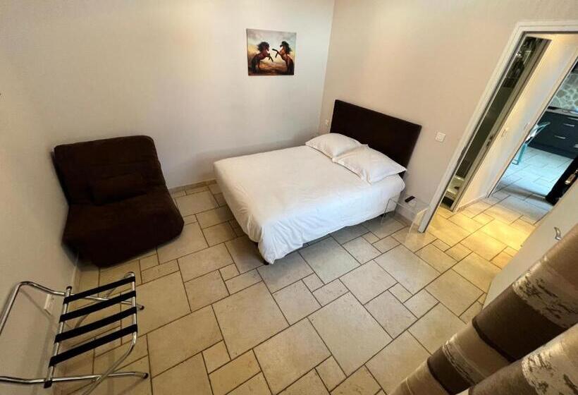 Апартаменты 1 Спальня Нижний Этаж, Domaine D Auxonnettes Chambres D Hôtes Et Gîtes