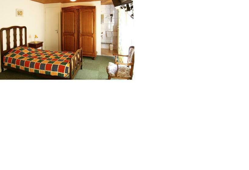 غرفة قياسية ثلاثية, Auberge Alsacienne