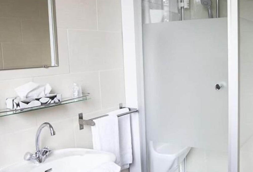 Четырехместный Номер Стандарт, Hôtel Du Midi