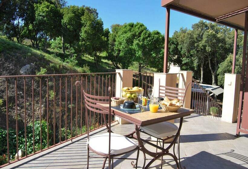 컴포트 룸, Villa Nais B&b