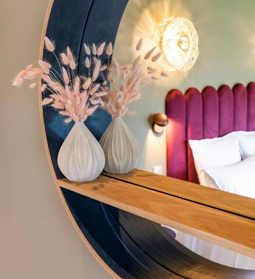 Номер Deluxe, Auberge Pom'poire