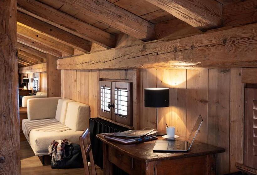 Номер Престиж, Hôtel Les Servages D Armelle