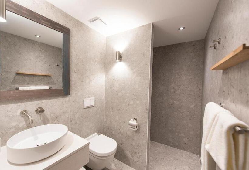 Номер Стандарт, L Anderenis Boutique Hôtel