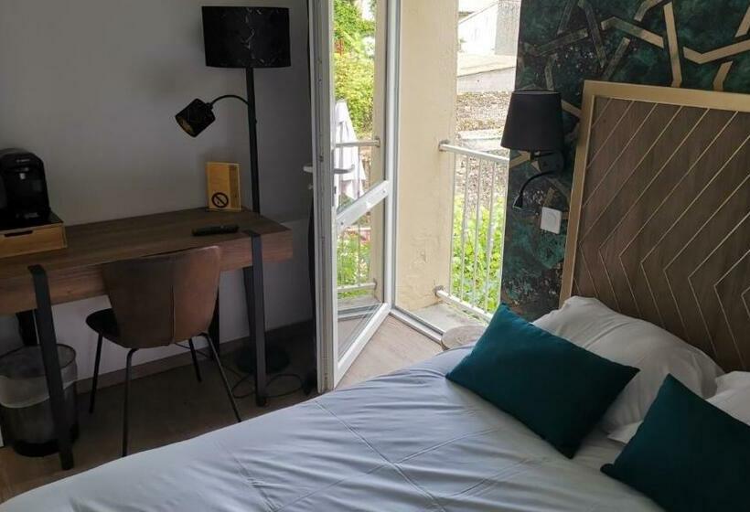 Номер Superior, Logis Le Relais Du Chapeau Rouge