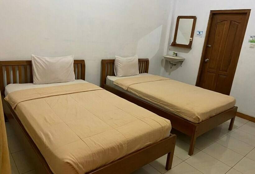 Номер Стандарт, Surya Hotel Labuan Bajo