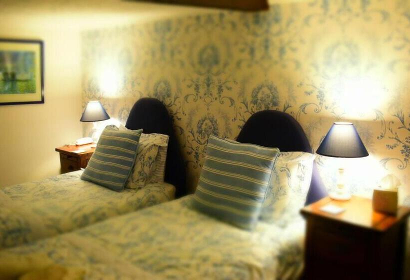 ガーデンビュークラシックルーム, The Old Mill House