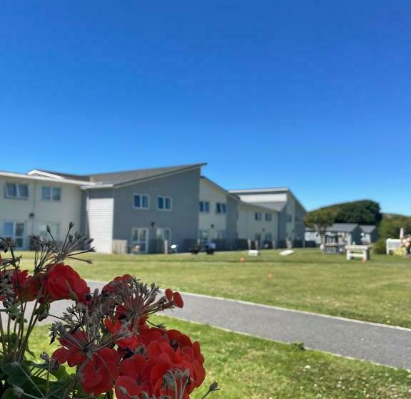 Семейный Номер, Croyde Bay Hotel Or Self Catering