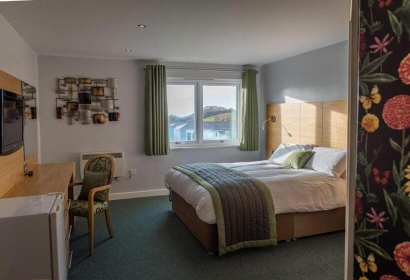 Семейный Номер, Croyde Bay Hotel Or Self Catering