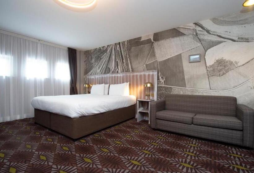Семейный Номер Deluxe, The Saxon Crown Wetherspoon