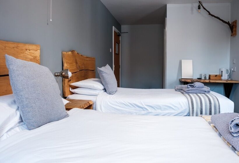 Номер Стандарт, Mullions 51 B&b