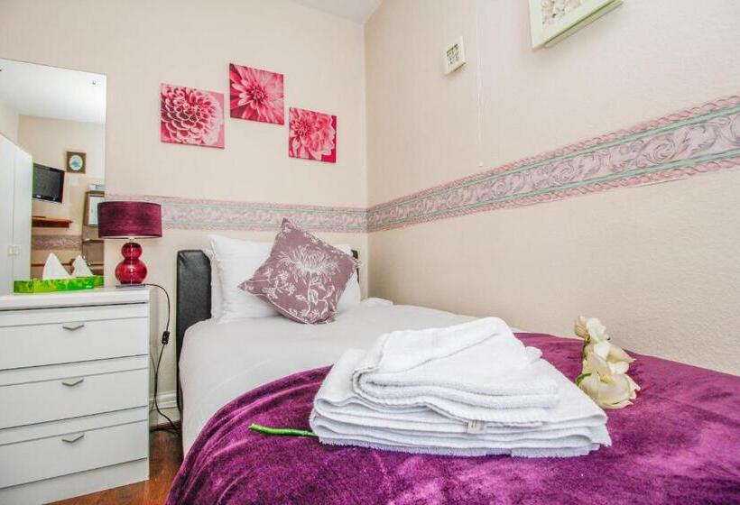 Номер Стандарт, Harris Guest Accommodation